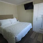 Hotel Cecil